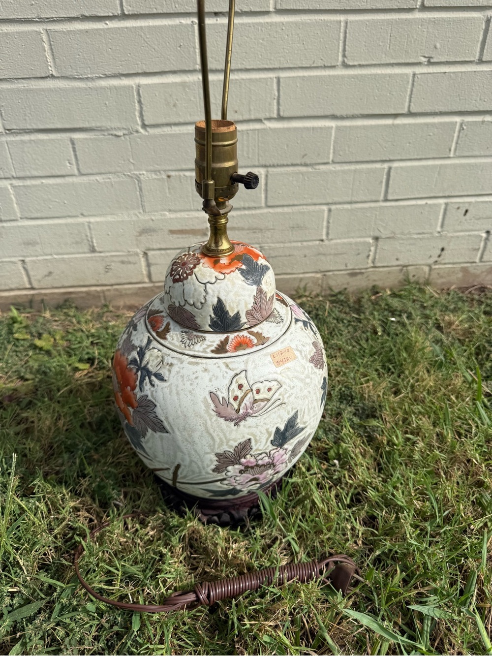 Hand-Painted Floral Ceramic Table Lamp in White and Orange